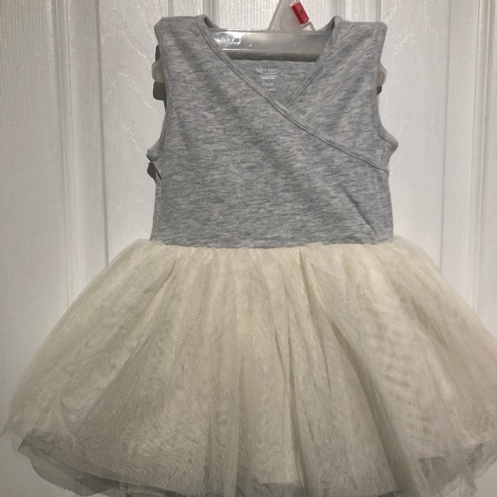 EUC- Old Navy Tutu Dress size 3/6M